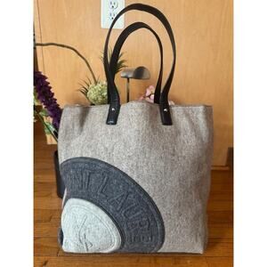 YSL Yves Saint Laurent wool leather tote (pu150